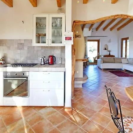 Casa Mont'e Luna * 圣帕特雷拉