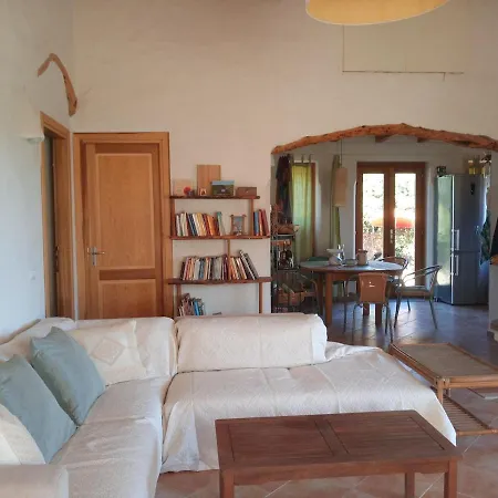 Casa Mont'e Luna * سان بانتاليو
