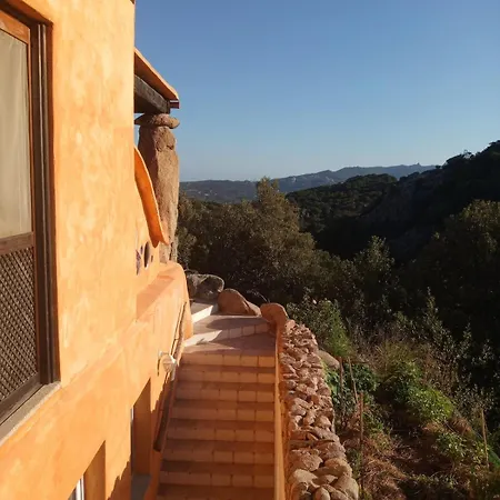 Casa Mont'e Luna