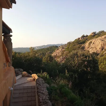 Casa Mont'e Luna 度假居 圣帕特雷拉